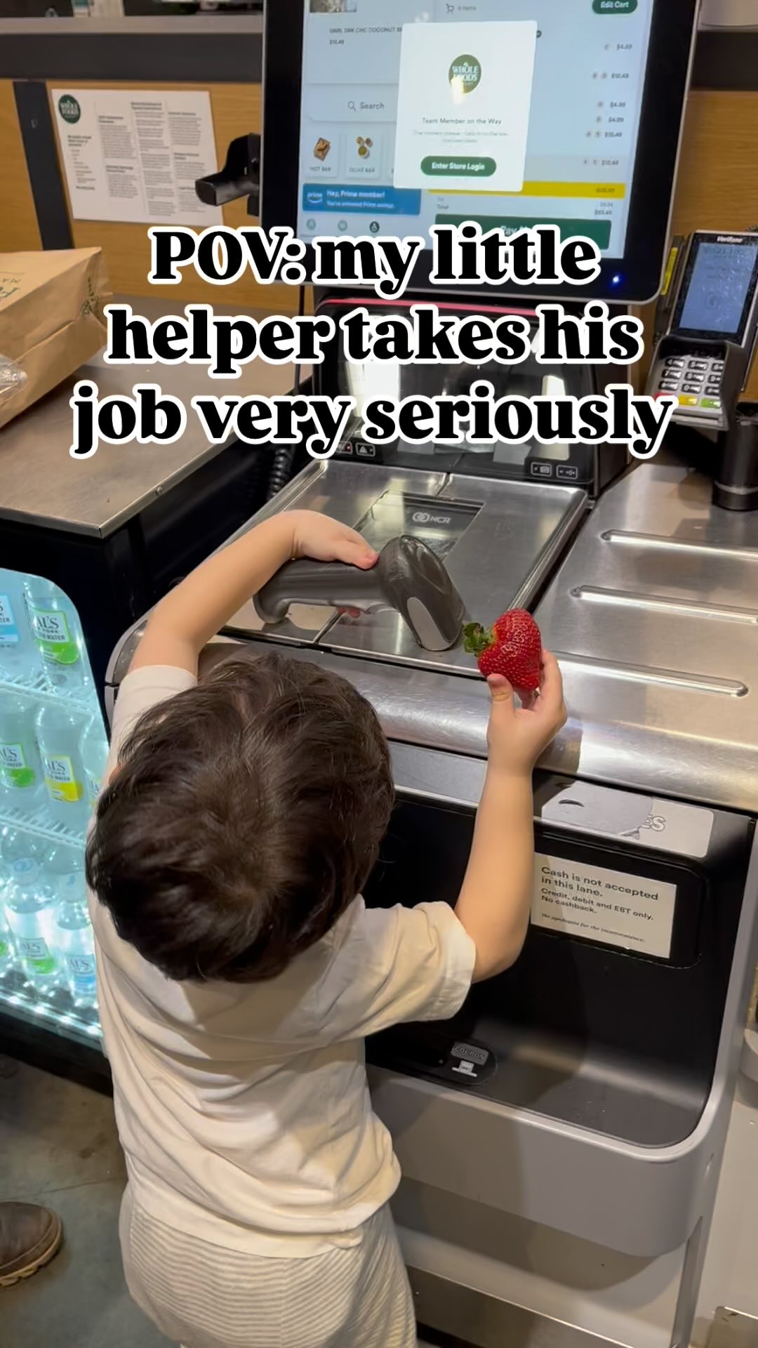 Employee of the Month: Strawberry Division 🍓👏 

@wholefoods DM me if you’re hiring 😂